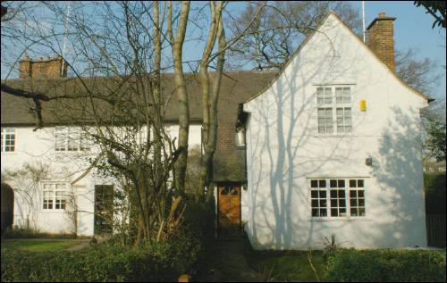 103 Oakwood Road